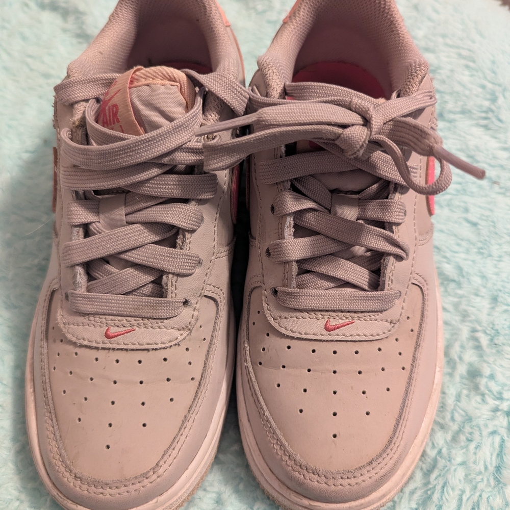 Nike Air Gray and Pink Sneakers
